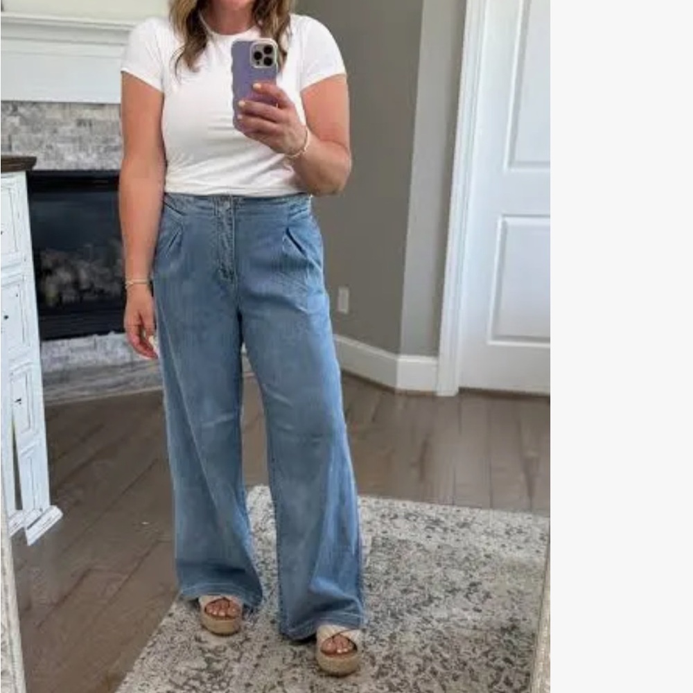 RISEN Jeans Light Blue Wide-Leg Relaxed Jeans